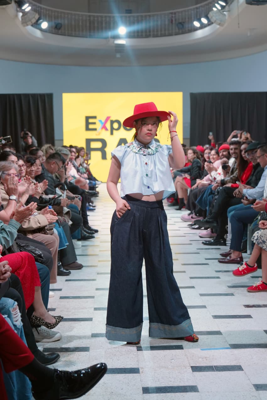 Moda Inclusiva 1 Pasarela de Colortex y Moda x Igualdad Anthony Atun 3 Colortex Perú